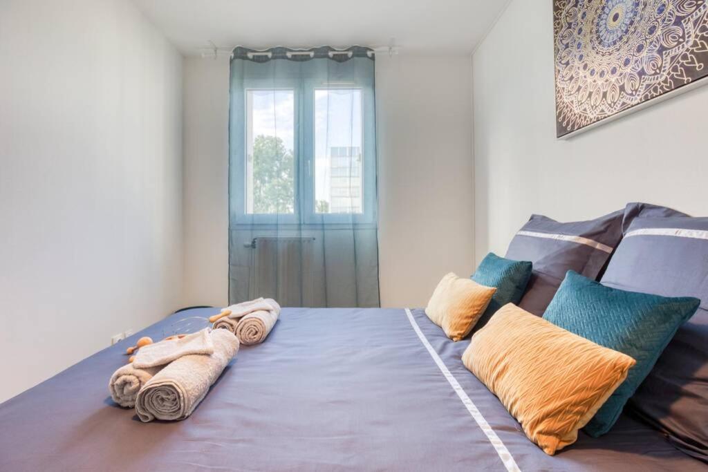Appartamento L'Elysée - Easy check-in - Arrivée autonome - Place parking privative - T2 suréquipé - Wifi - Netflix Courcouronnes Esterno foto